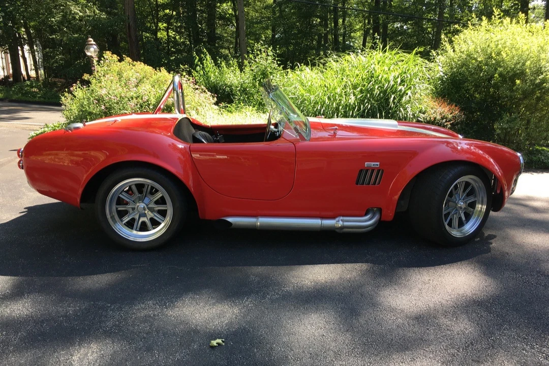 Shelby Cobra Replica - Image 19 of 31