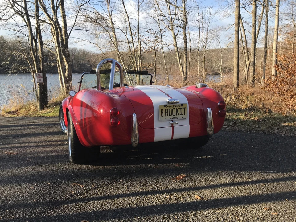 Shelby Cobra Replica - Image 5 of 31