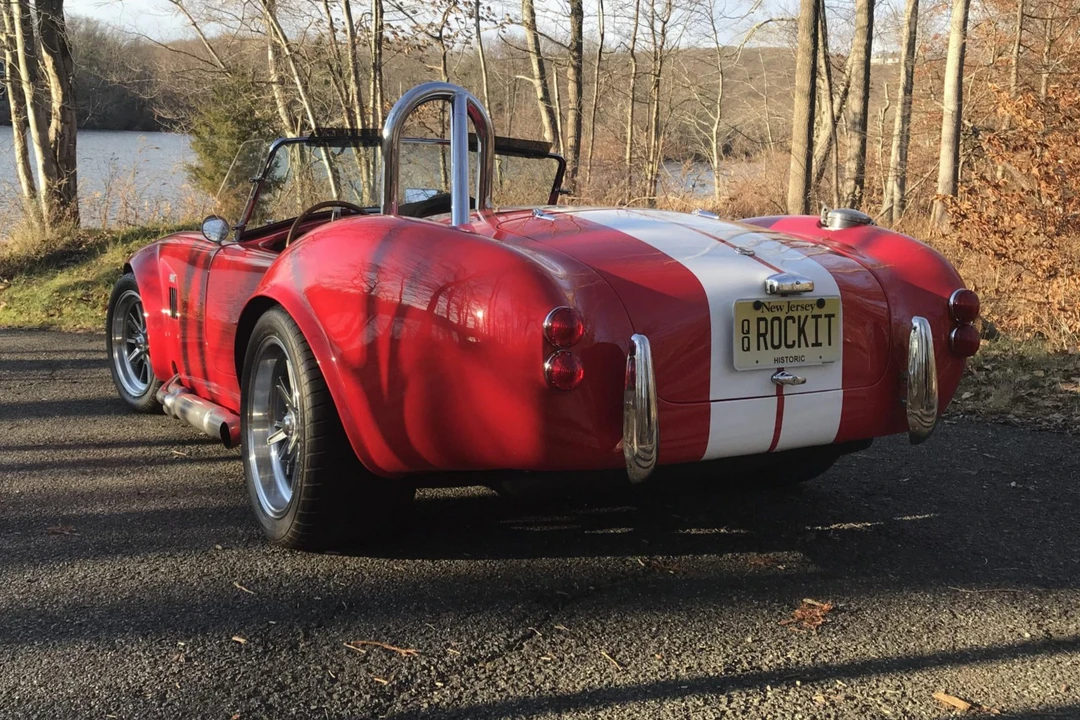 Shelby Cobra Replica - Image 4 of 31