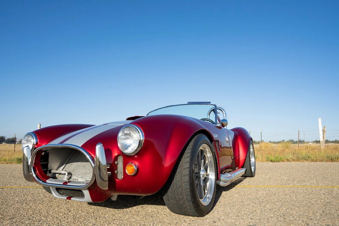 Shelby Cobra Replica - Image 11 of 31