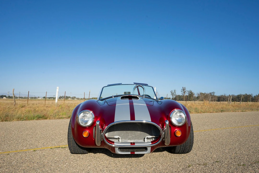 Shelby Cobra Replica - Image 10 of 31
