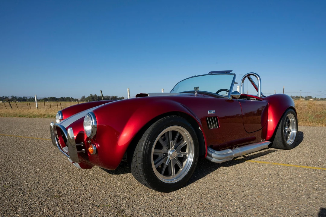 Shelby Cobra Replica - Image 12 of 31