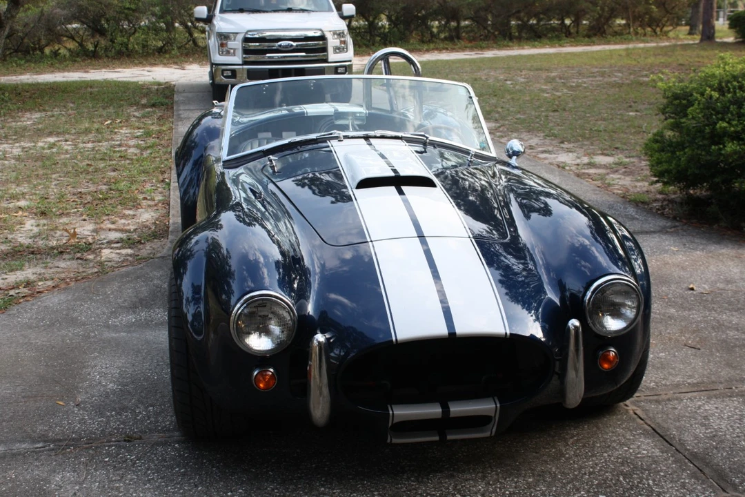 Shelby Cobra Replica - Image 9 of 31