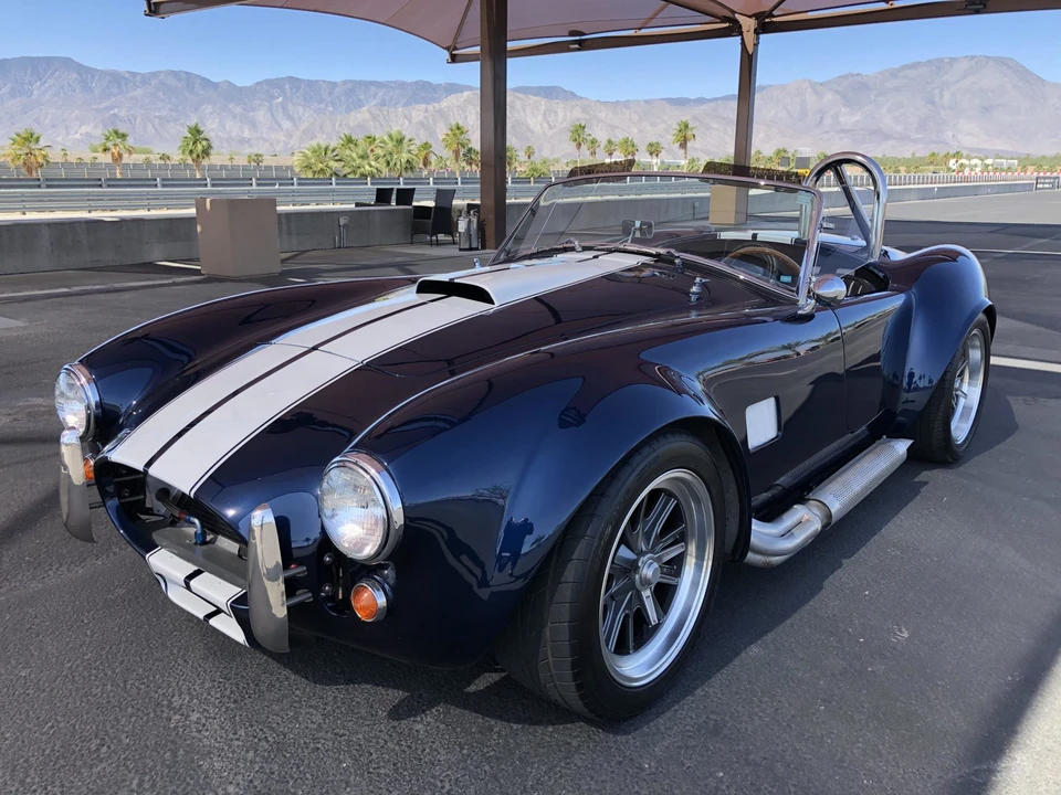 Shelby Cobra Replica - Image 3 of 31
