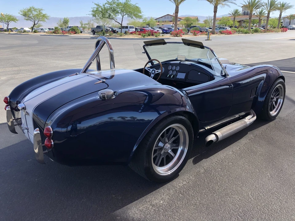 Shelby Cobra Replica - Image 14 of 31