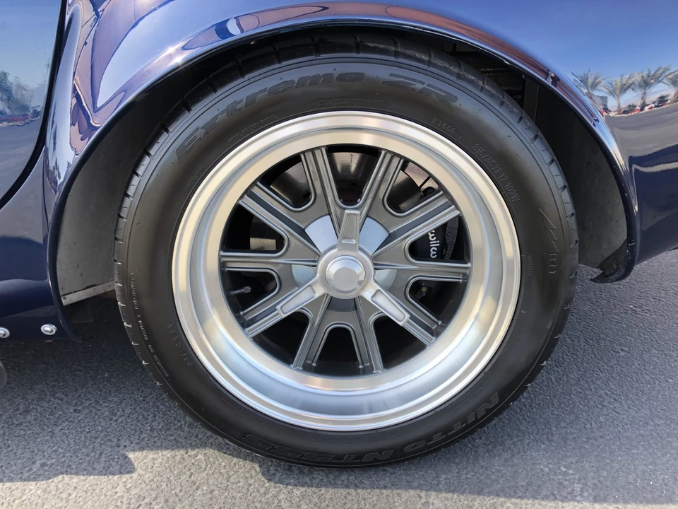 Shelby Cobra Replica - Image 29 of 31