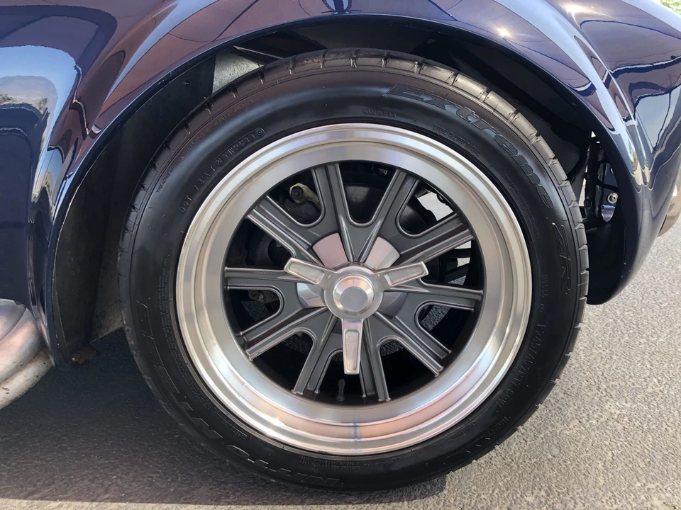 Shelby Cobra Replica - Image 31 of 31