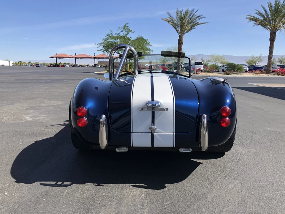 Shelby Cobra Replica - Image 15 of 31