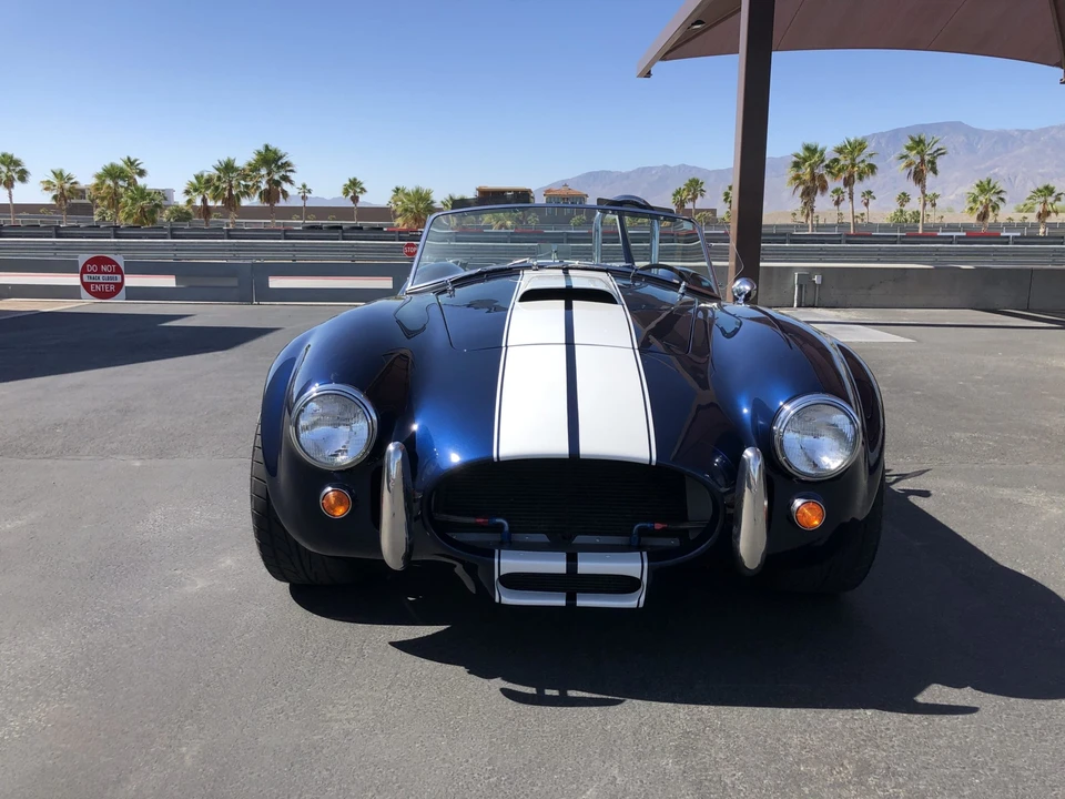 Shelby Cobra Replica - Image 4 of 31