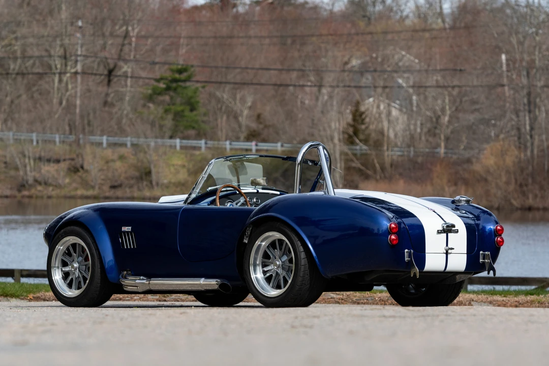 Shelby Cobra Replica - Image 20 of 31