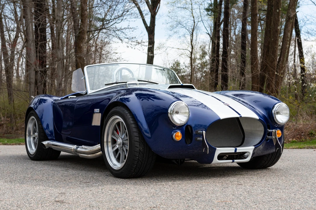 Shelby Cobra Replica - Image 10 of 31