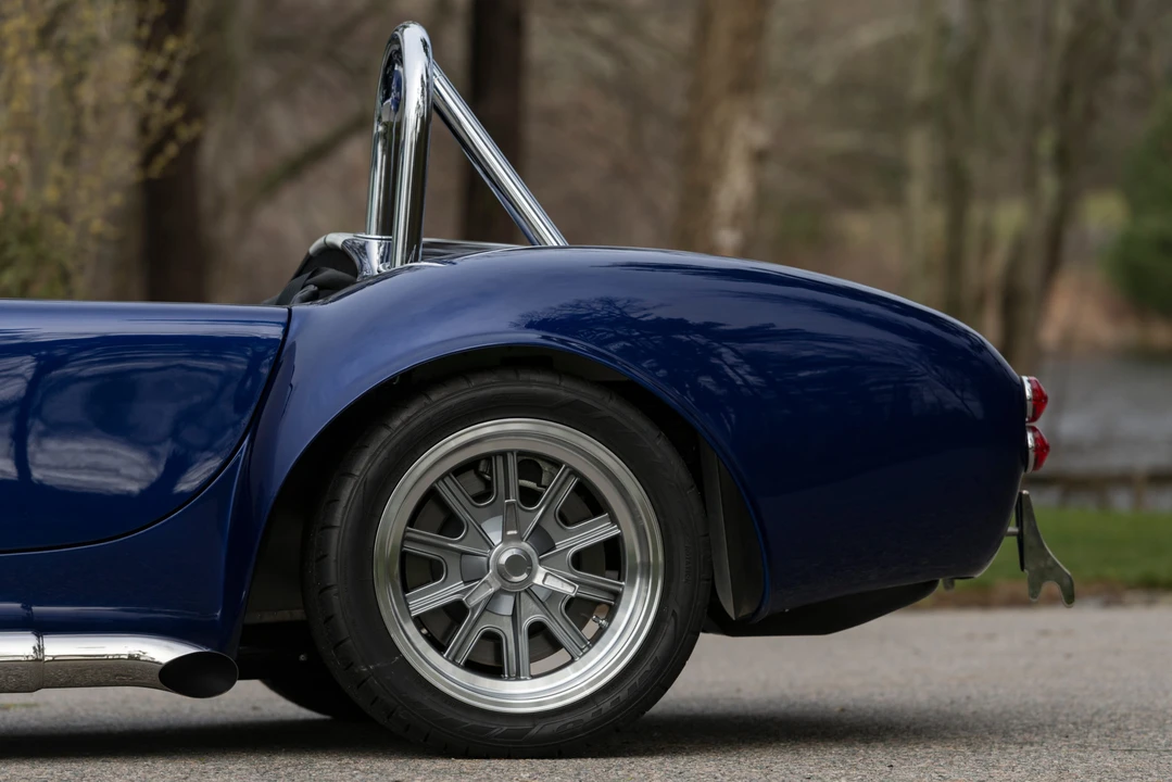 Shelby Cobra Replica - Image 22 of 31