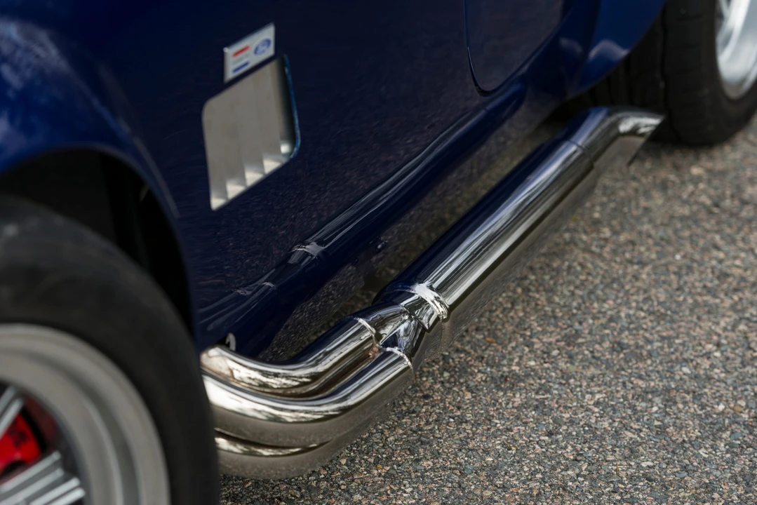 Shelby Cobra Replica - Image 23 of 31