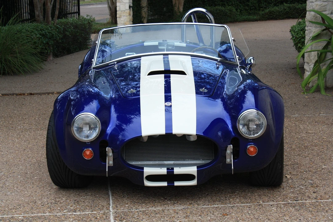 Shelby Cobra Replica - Image 4 of 31