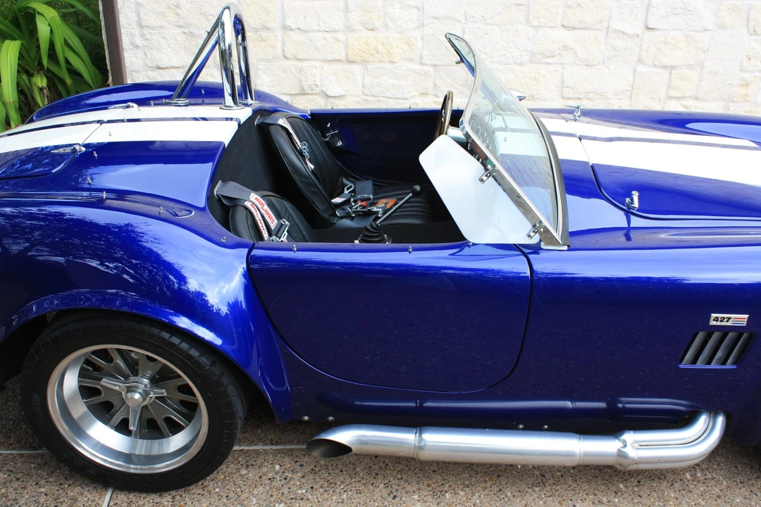 Shelby Cobra Replica - Image 22 of 31
