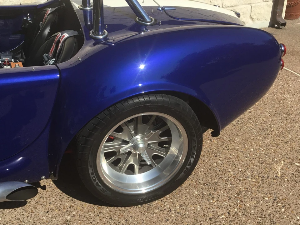Shelby Cobra Replica - Image 29 of 31