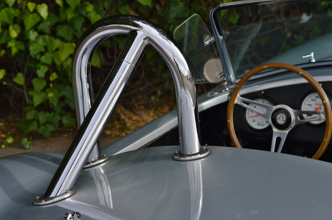 Shelby Cobra Replica - Image 22 of 31