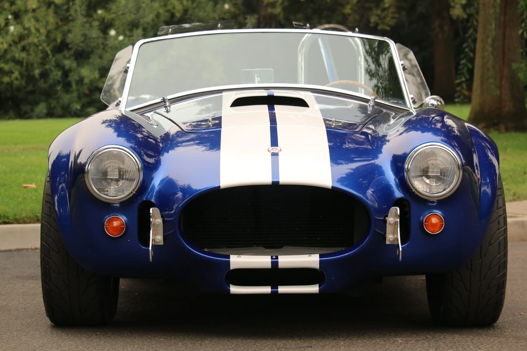Shelby Cobra Replica - Image 7 of 31