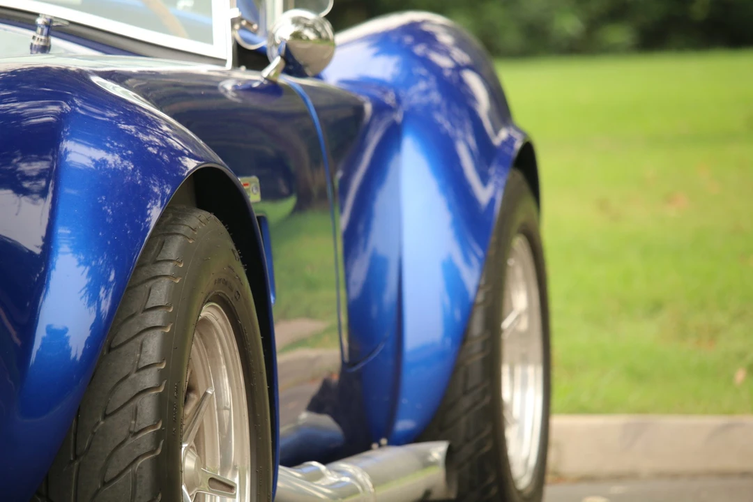 Shelby Cobra Replica - Image 28 of 31