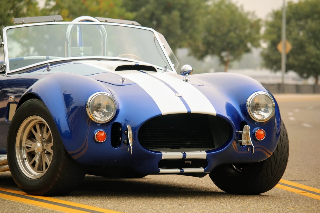 Shelby Cobra Replica - Image 22 of 31