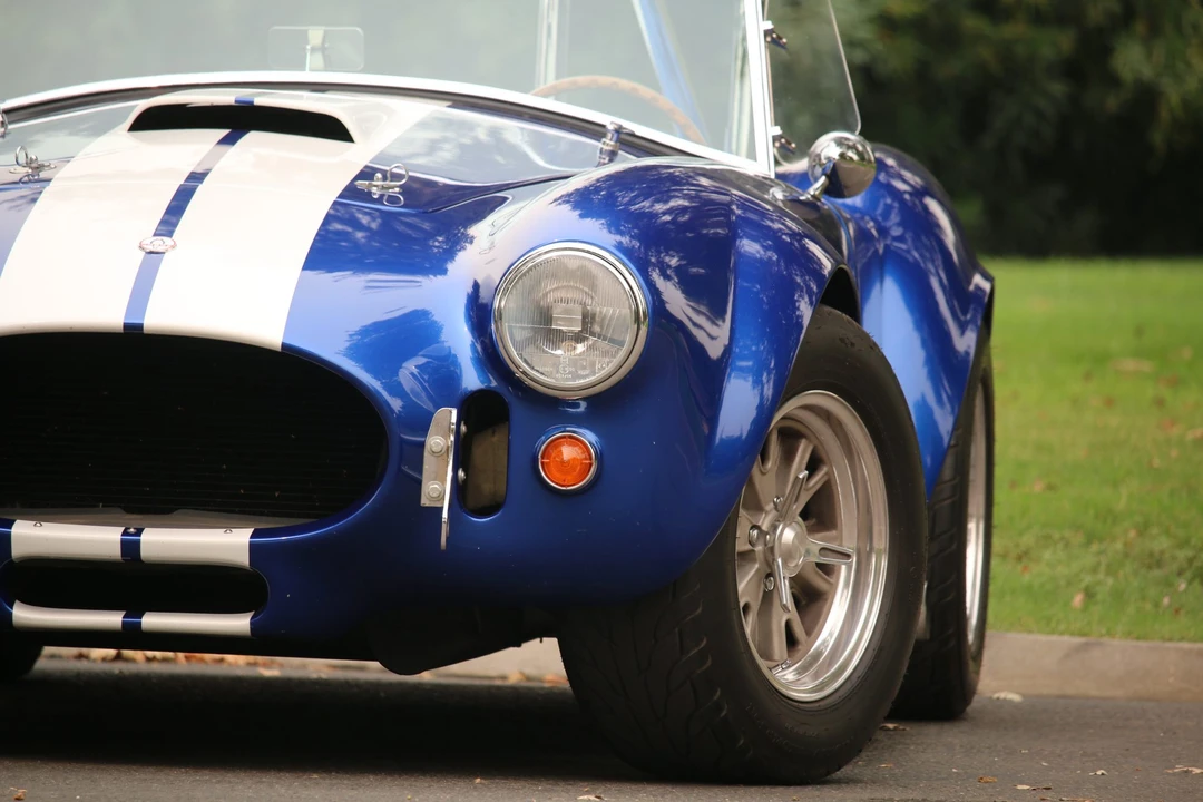Shelby Cobra Replica - Image 24 of 31