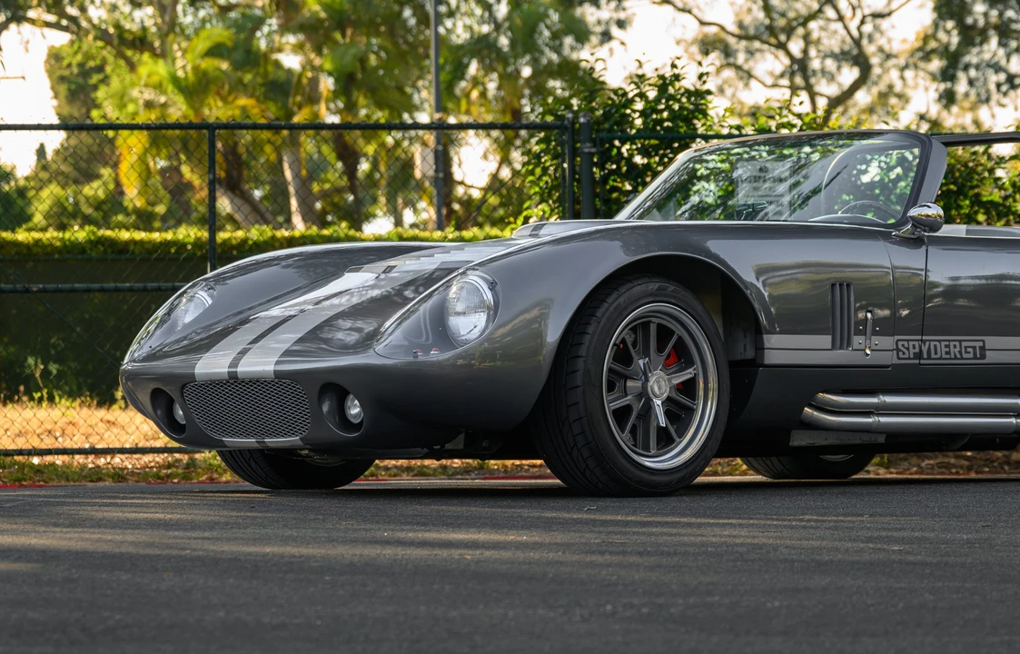 Shelby Daytona Replica - Image 23 of 31