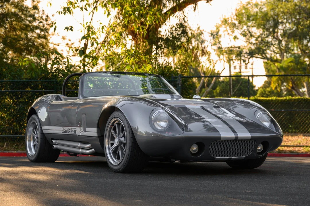Shelby Daytona Replica - Image 12 of 31