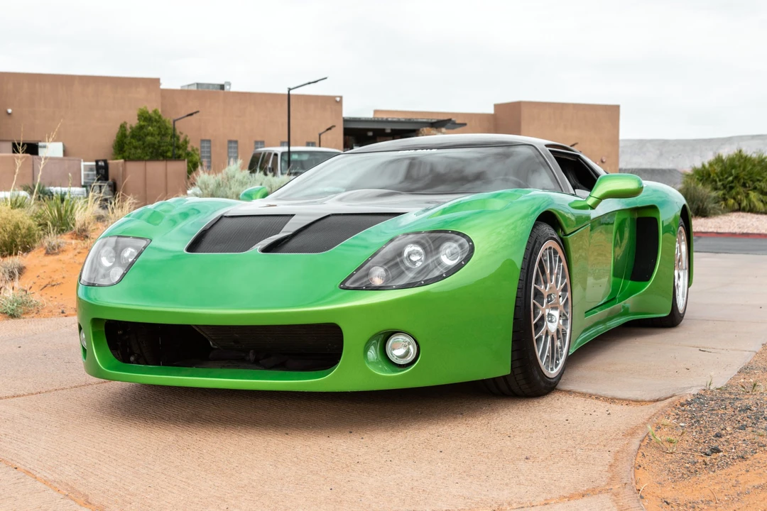 Factory Five GTM - Image 2 of 31