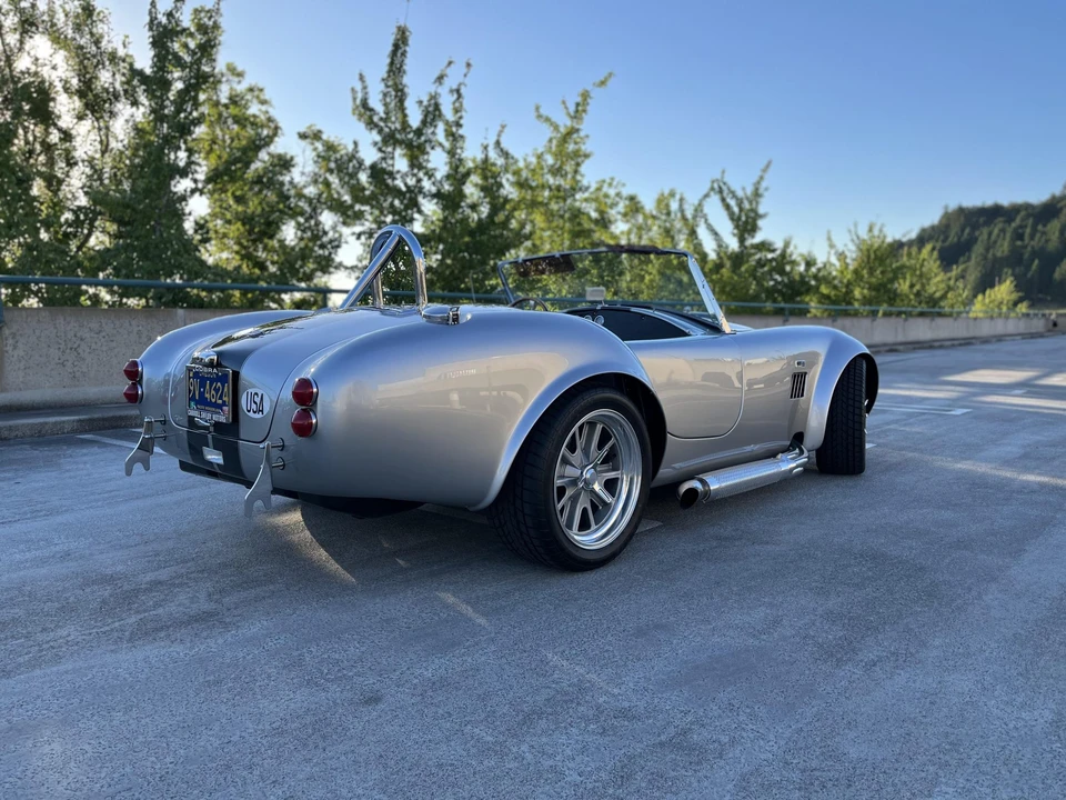Shelby Cobra Replica - Image 13 of 31