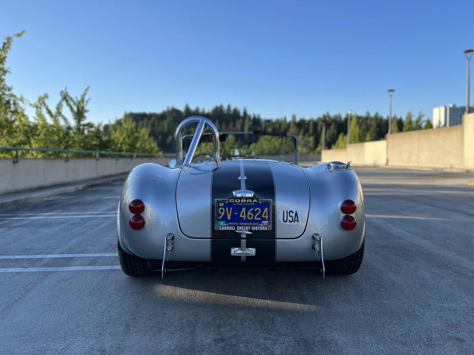 Shelby Cobra Replica - Image 14 of 31