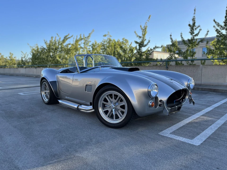 Shelby Cobra Replica - Image 7 of 31