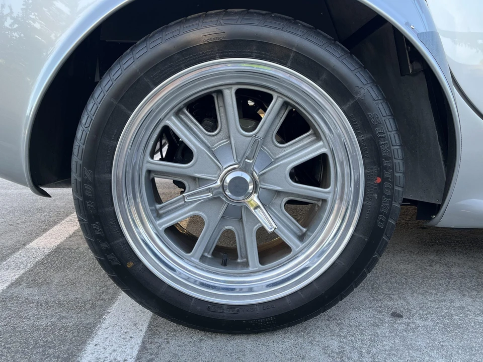 Shelby Cobra Replica - Image 28 of 31