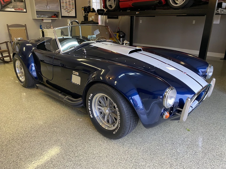 Shelby Cobra Replica - Image 21 of 31