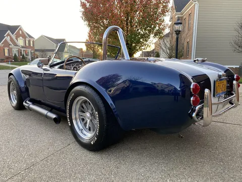 Shelby Cobra Replica - Image 4 of 31