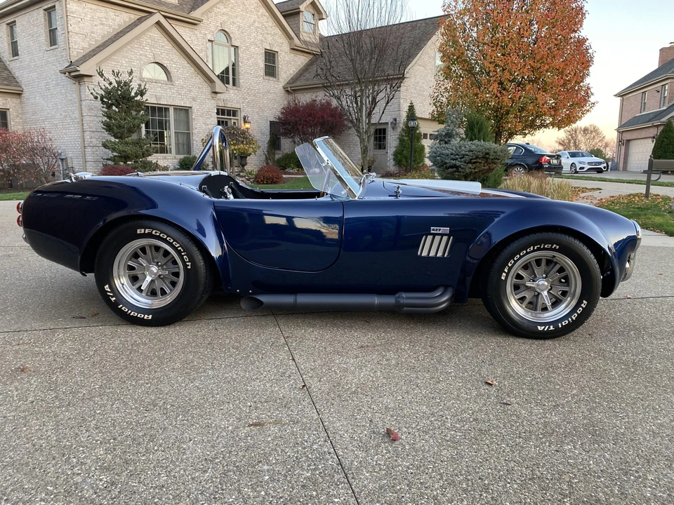 Shelby Cobra Replica - Image 9 of 31