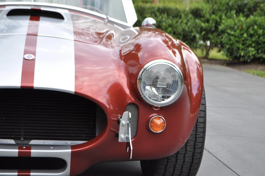 Shelby Cobra Replica - Image 22 of 31