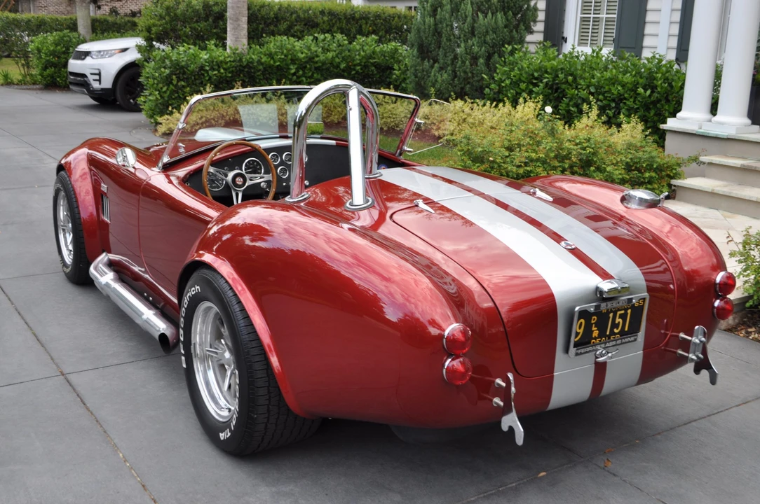Shelby Cobra Replica - Image 7 of 31