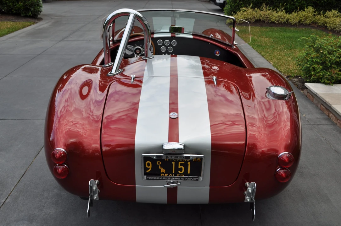 Shelby Cobra Replica - Image 9 of 31