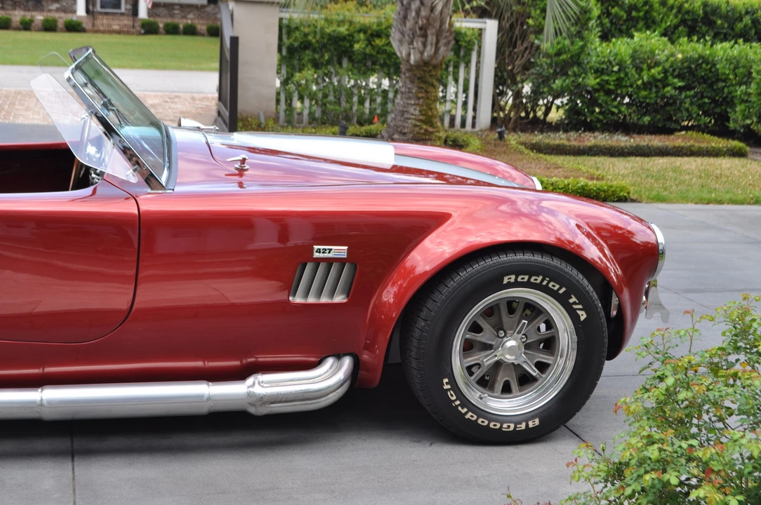 Shelby Cobra Replica - Image 15 of 31