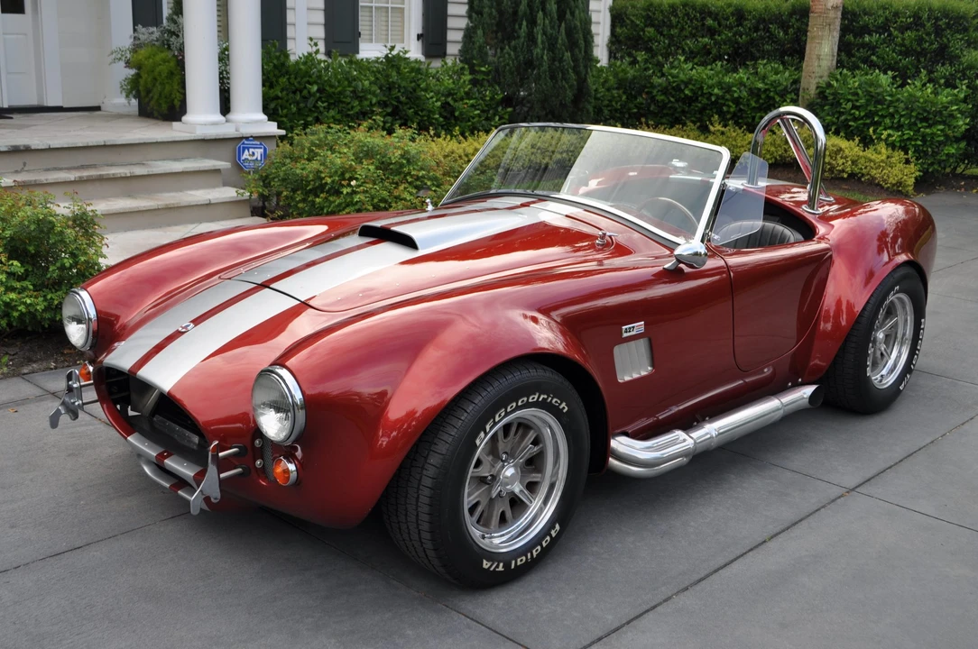 Shelby Cobra Replica - Image 2 of 31