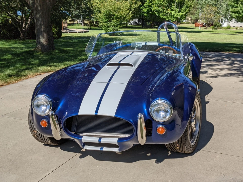 Shelby Cobra Replica - Image 6 of 31