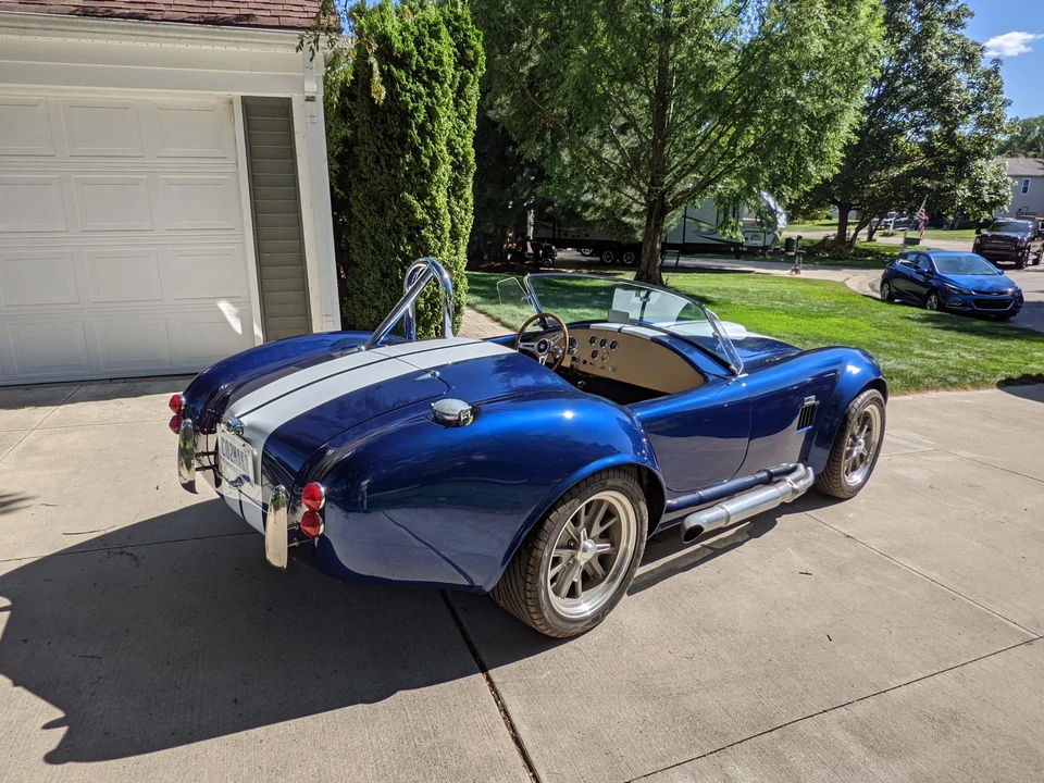Shelby Cobra Replica - Image 3 of 31