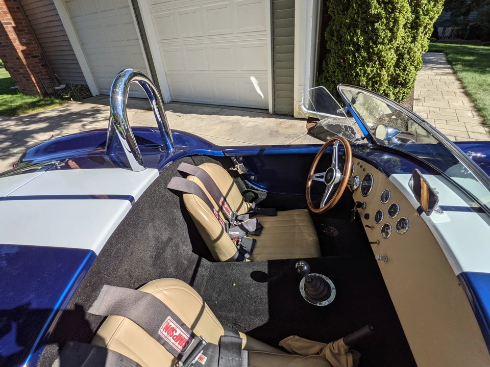 Shelby Cobra Replica - Image 17 of 31