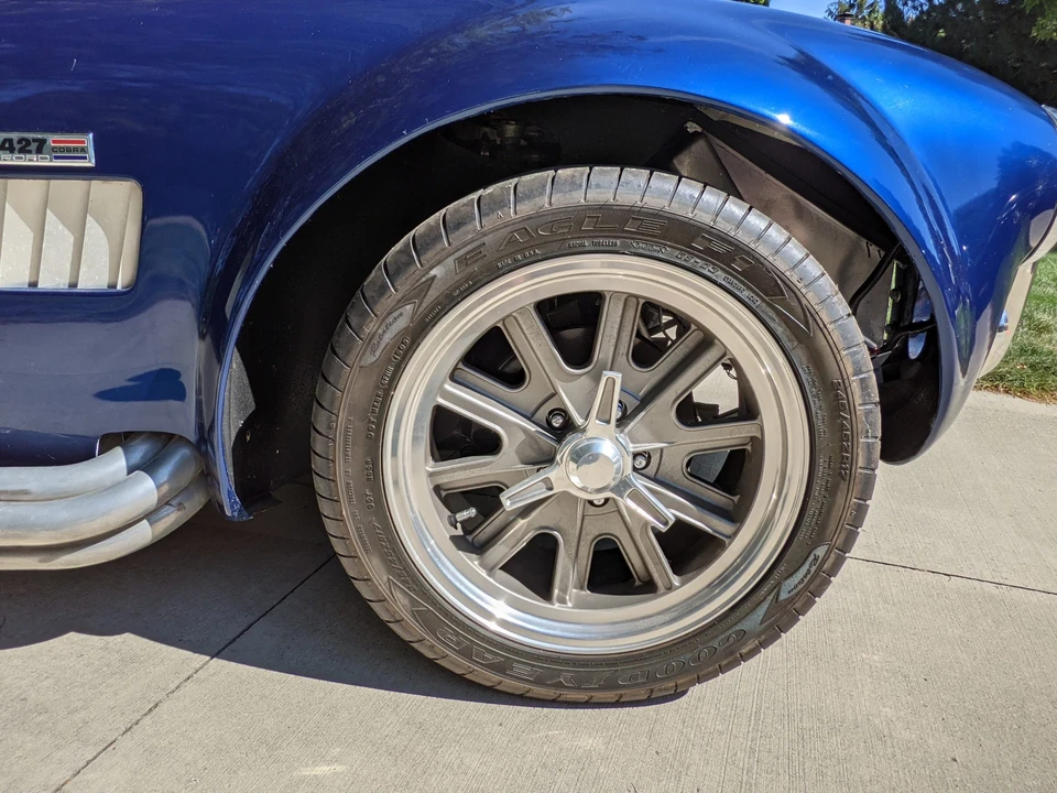 Shelby Cobra Replica - Image 15 of 31