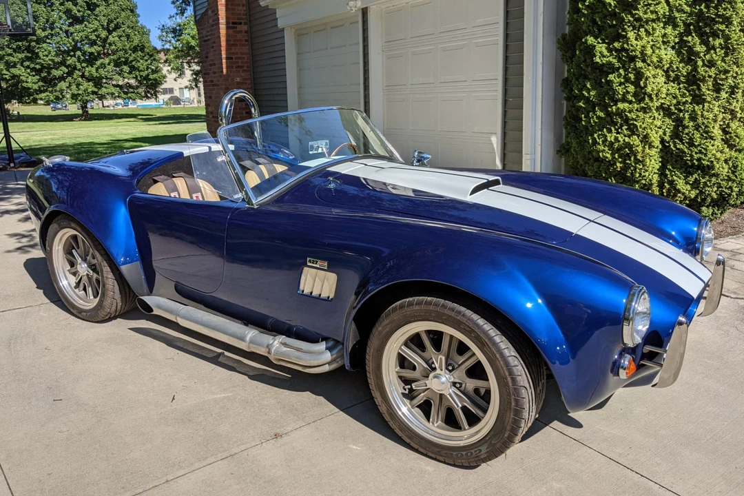 Shelby Cobra Replica - Image 1 of 31