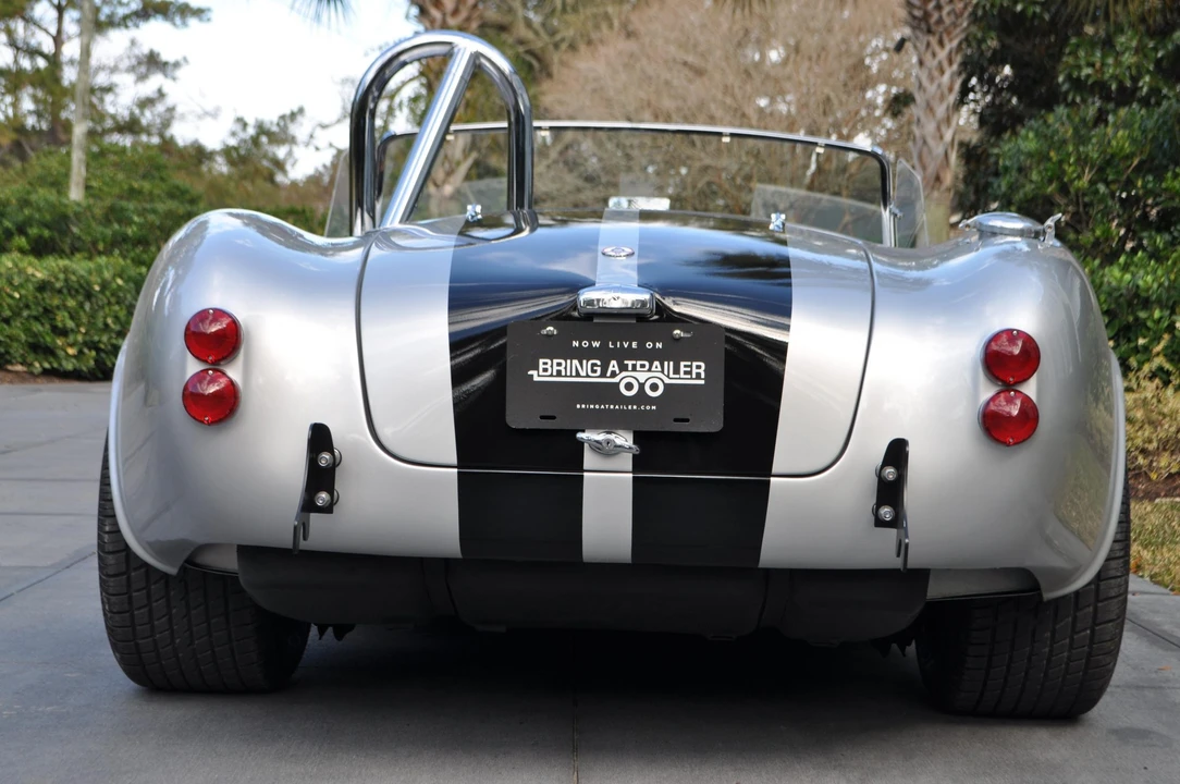 Shelby Cobra Replica - Image 13 of 31