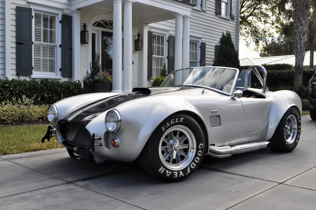 Shelby Cobra Replica - Image 5 of 31