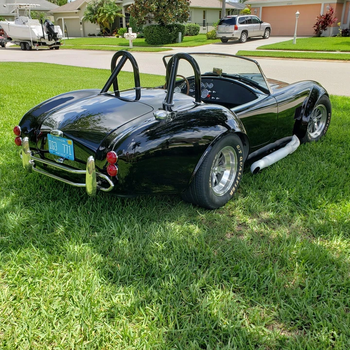 Shelby Cobra Replica - Image 27 of 31