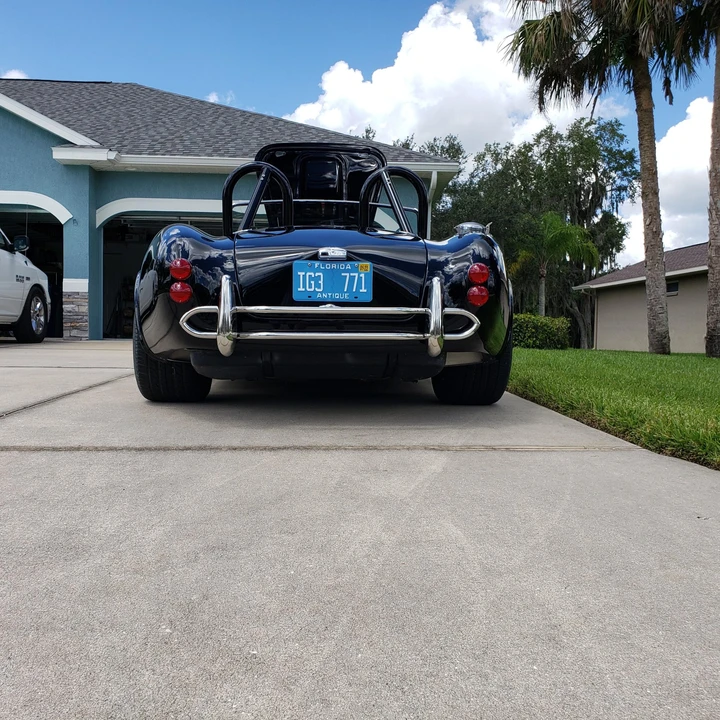 Shelby Cobra Replica - Image 24 of 31