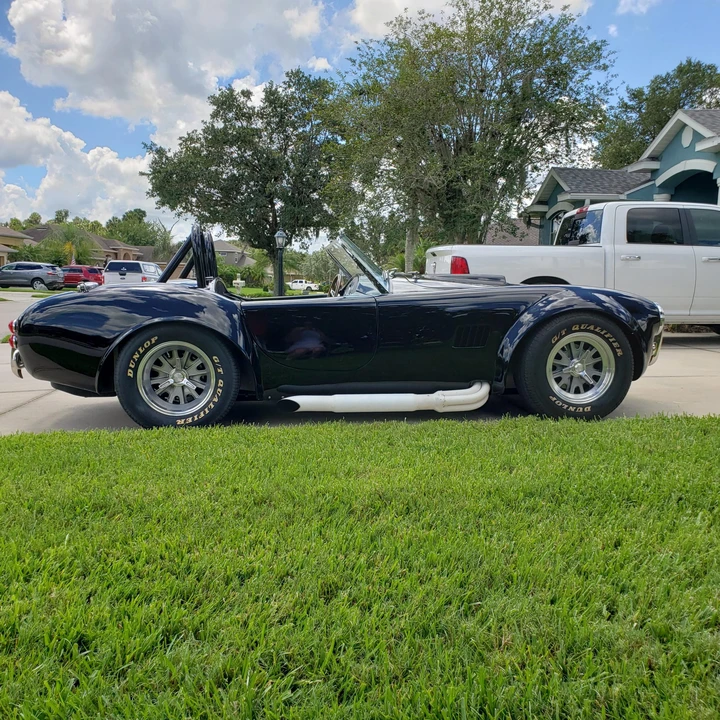 Shelby Cobra Replica - Image 2 of 31